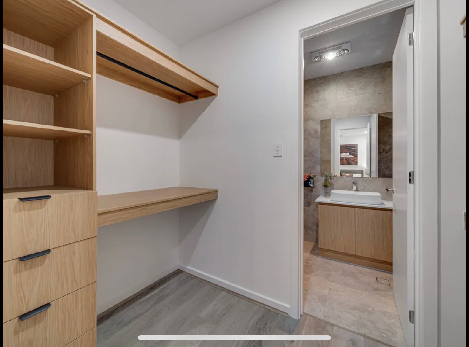 Walk-In Robes